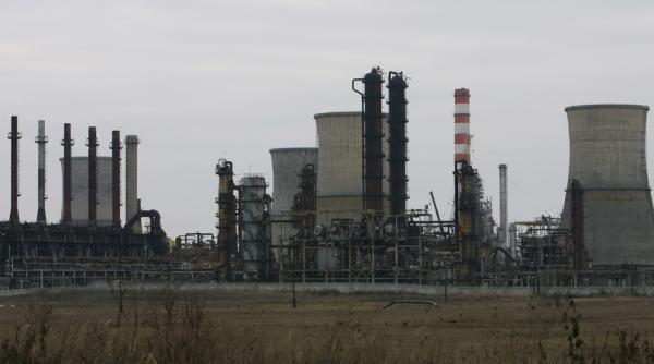 petrotel lukoil ploiesti cercetata pentru subevaluarea valorii constructiilor si instalatiilor