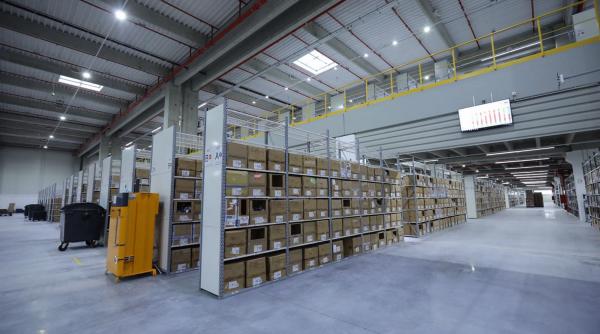 vanzarile record obliga retailerii sa si faca depozite in romania