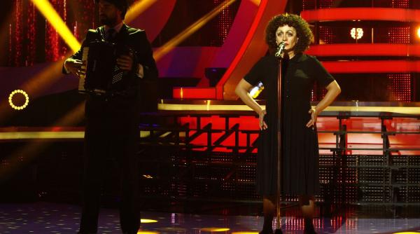 ozana barabancea in lacrimi din cauza adrianei trandafir te am lasat sa ma ravasesti