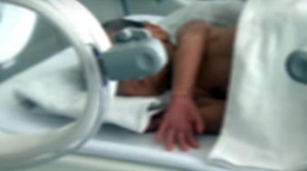 bona de cosmar copiii de care trebuia sa aiba grija au ajuns in stare grava la spital