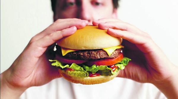 ce se intampla in corpul tau atunci cand consumi mancaruri grase