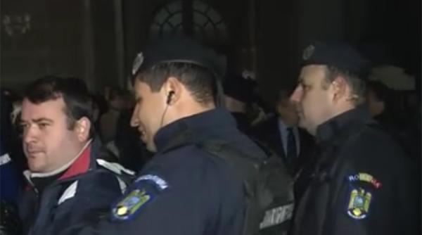 scandal la usa dna jurnalistii acuza jandarmii ca i ar fi bruscat