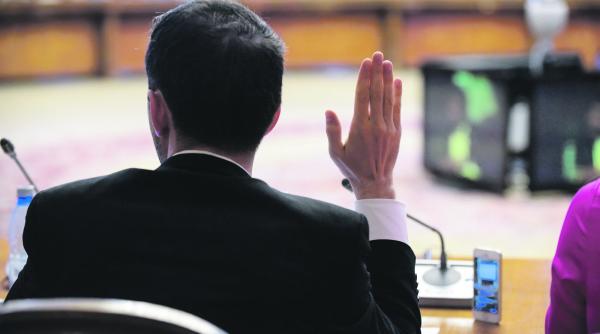 vot final pentru motiunea de cenzura