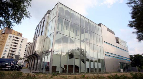 polonia centrul de cultura musulman din varsovia a fost vandalizat