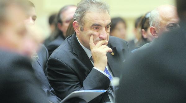 scheletii din economie datorii cat bugetul tarii