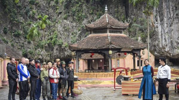 primele imagini din show ul de aventura asia express