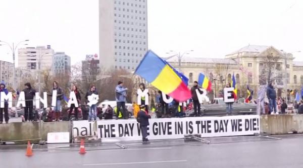 scandal in piata victoriei legat de targul de sarbatori