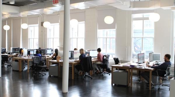 top 10 cele mai murdare suprafete de la locul de munca