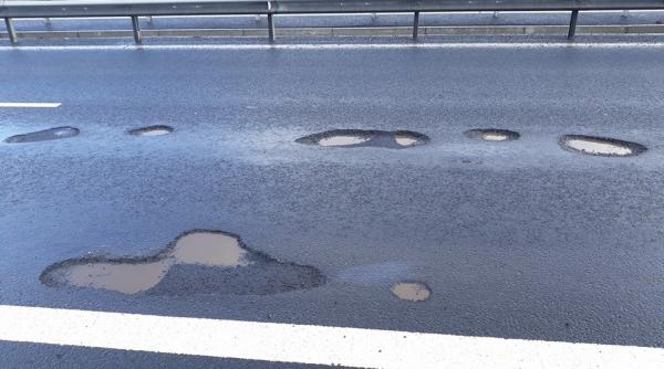 tronsonul 3 al autostrazii orastie sibiu plina de gropi