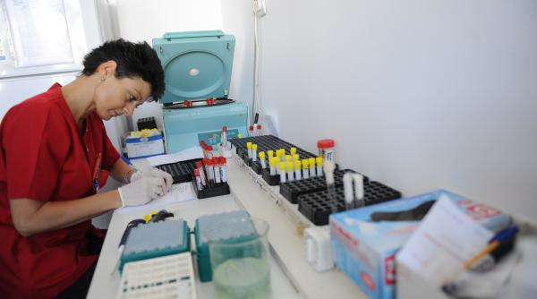 medic pediatru un adolescent a incercat sa se sinucida din cauza lipsei imunoglobulinei