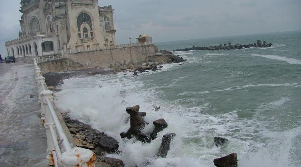 porturile constanta nord constanta sud si midia inchise si pentru transportul maritim