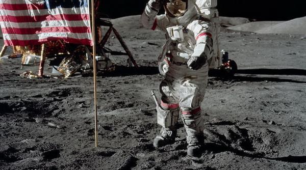 donald trump vrea sa trimita oameni pe luna si marte