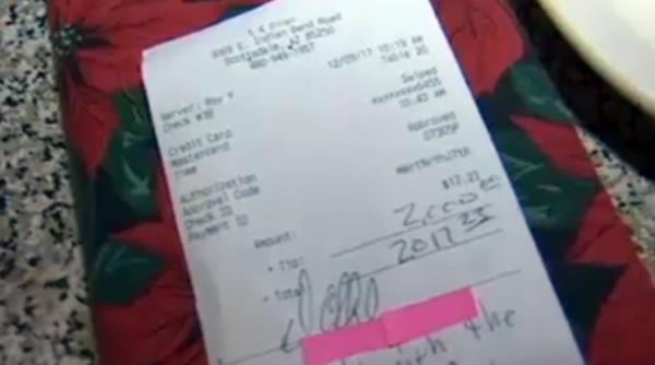 bacsis de 2 000 de dolari pentru chelnerii unui fast food