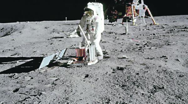 baza pe luna pentru calatorii pe marte