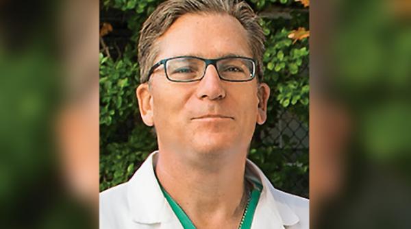 chirurgul dat in judecata de fostul jucator de fotbal michael cox a fost gasit decedat