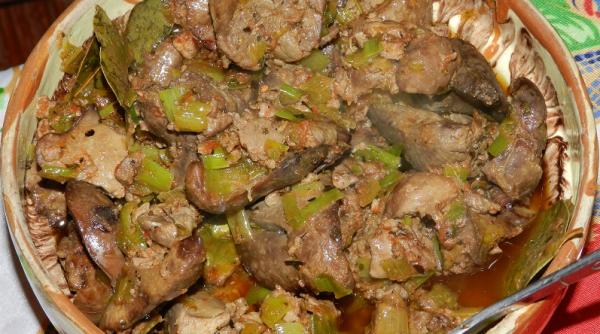 reteta zilei ficatei de pui cu praz