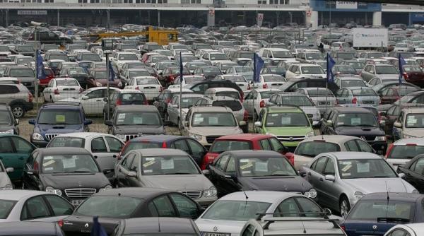 teheranul sufocat de poluarea provenita de la automobile