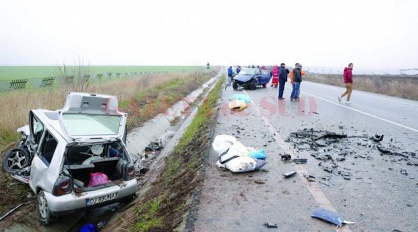 accident groaznic in dolj doua femei au murit pe loc dupa ce o soferita de 30 de ani a patruns pe contrasens