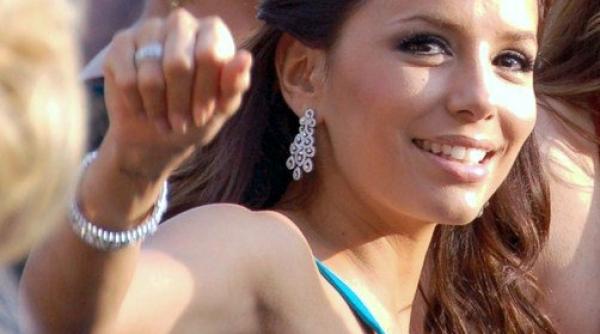 eva longoria este insarcinata in patru luni cu primul sau copil