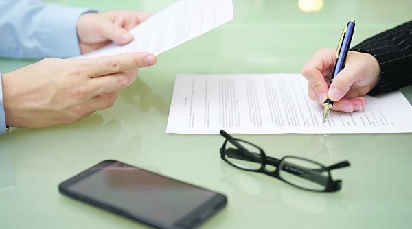 creditele noi au franat puternic din septembrie