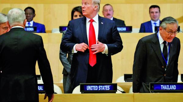 santaj marca trump la natiunile unite