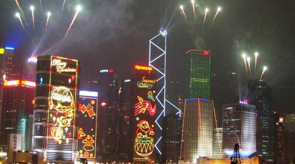 craciunul in china o sarbatoare pentru tineri respinsa de puritani