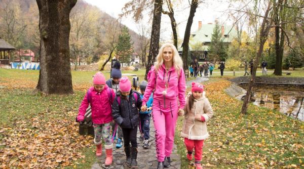 andreea balan si george burcea au facut cozonaci impreuna in tabara lui nea marin