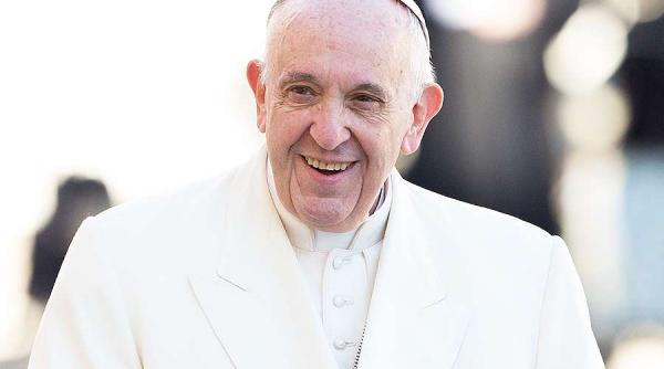 papa francisc a multumit public pentru toate mesajele de craciun