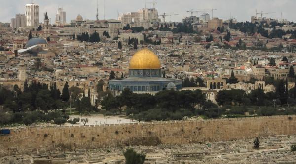 problema ierusalimului abordata in cursul unei discutii intre regele saudit si premierul turc