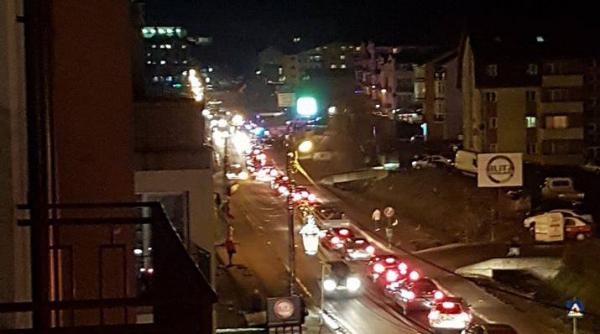 accident grav un sofer a intrat cu masina in oamenii aflati intr o statie de autobuz din floresti