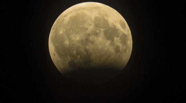 in 2018 va fi cea mai lunga eclipsa de luna
