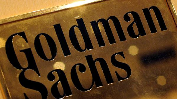 reforma fiscala aprobala de donald trump reduce veniturile bancilor si companiilor petroliere