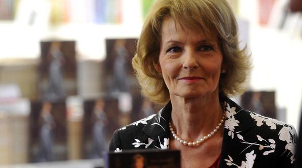 familia regala ureaza romanilor un an nou cu impliniri sanatate bucurie sufleteasca si demnitate