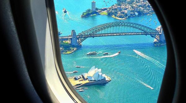 revelion 2018 sunt asteptati 1 6 milioane de oameni in portul sydney in vederea celebrului spectacol de artificii