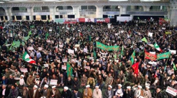 proteste violente in iran soldate cu 10 morti