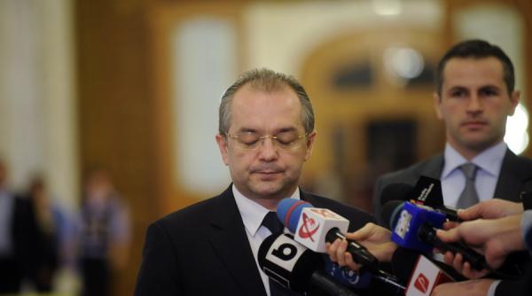 emil boc nu s a prezentat la audierile de la diicot in dosarul medicului mihai lucan