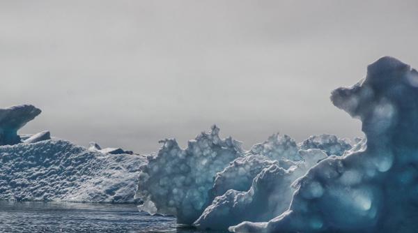 rusia si china separate de un zid de gheata video