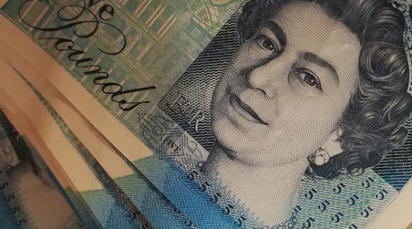 se intampla si asa castiga in trei zile cat altii intr un an