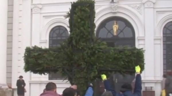 astazi s au sfintit apele in ajun de boboteaza