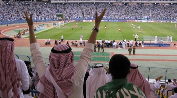arabia saudita femeile vor fi lasate in aceasta luna sa asiste pentru prima data la meciuri de fotbal
