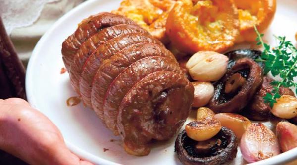 reteta zilei friptura de vita cu ciuperci