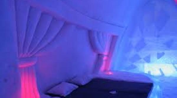 un hotel de gheata inspirat din seria game of thrones a fost deschis in finlanda