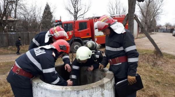 incredibil o batrana de 91 de ani din teleorman a cazut intr o fantana dupa ce i s a facut rau