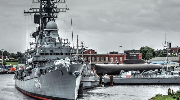 nave de razboi rusesti in canalul manecii