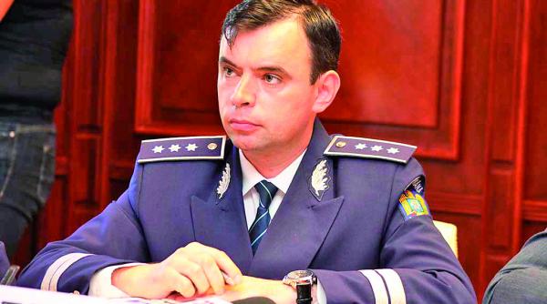 mai isi taie craca vrea demisia comandantului care a prins pedofilul