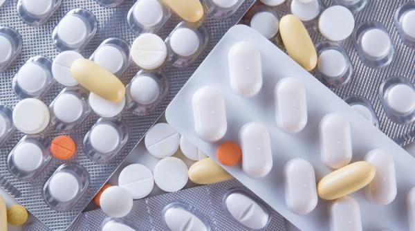 170 de medicamente sub 25 lei au disparut in doi ani