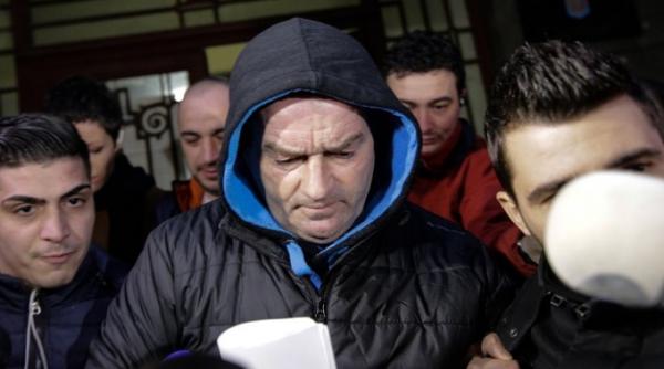 ce salarii incaseaza si ce proprietati au sefii politistului pedofil de la brigada rutiera