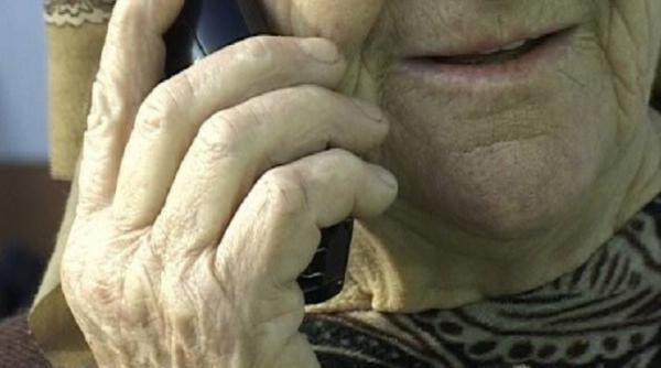 o bunicuta din hunedoara a dat peste cap planurile unor escroci care au vrut s o pacaleasca prin metoda accidentul