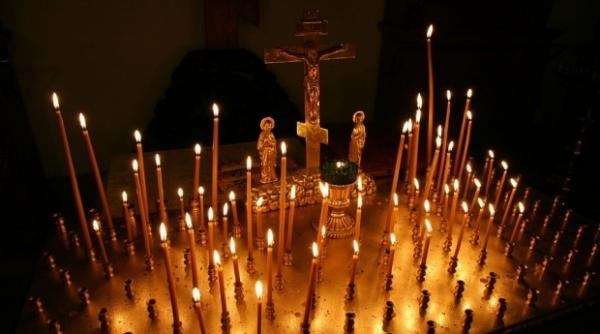 calendar crestin ortodox 18 ianuarie ce sarbatoresc azi ortodocsii