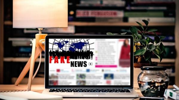 italia lanseaza un site impotriva fake news